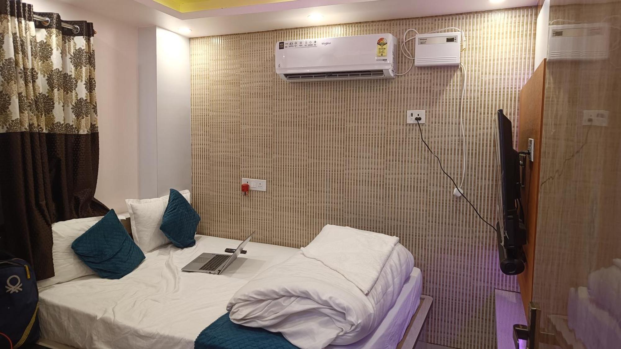 Hotel Zaika In Madhubani Esterno foto